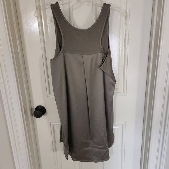 Beautiful Billy Reid top.  Excellent condition.  Size Medium. - Picture 5 of 7